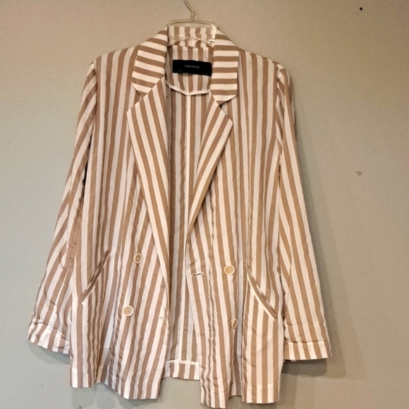 20. Zara striped summer blazer - Picture 5 of 5
